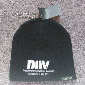 𝖢𝖱𝖮𝖲𝖲𝖫𝖠𝖭𝖣 𝗗𝗔𝗩 & Auxiliary Department of New York Knit Beanie Black